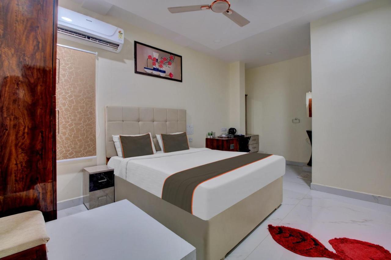 Collection O Hotel Mango Tree Khammam Exterior photo