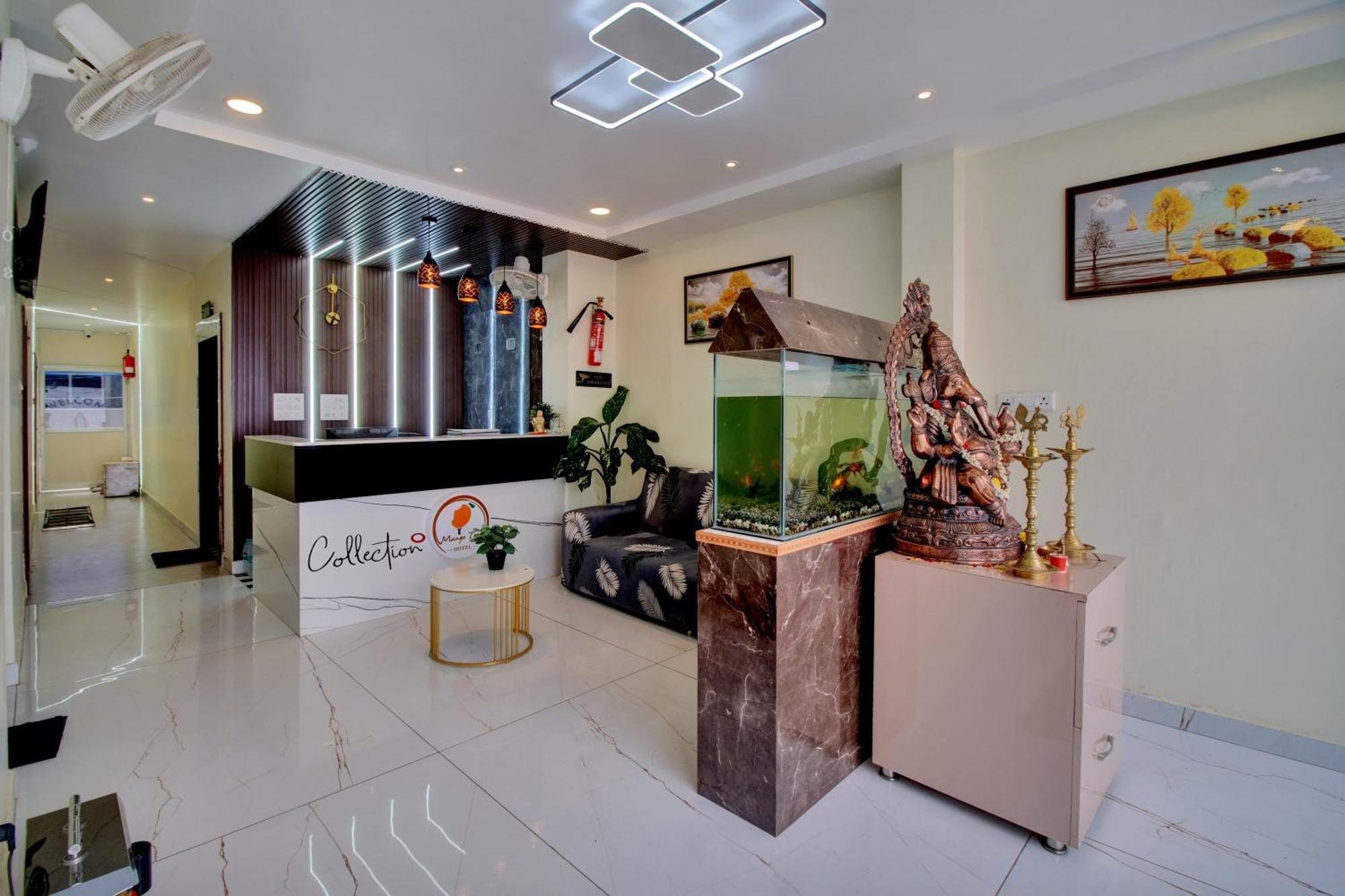 Collection O Hotel Mango Tree Khammam Exterior photo