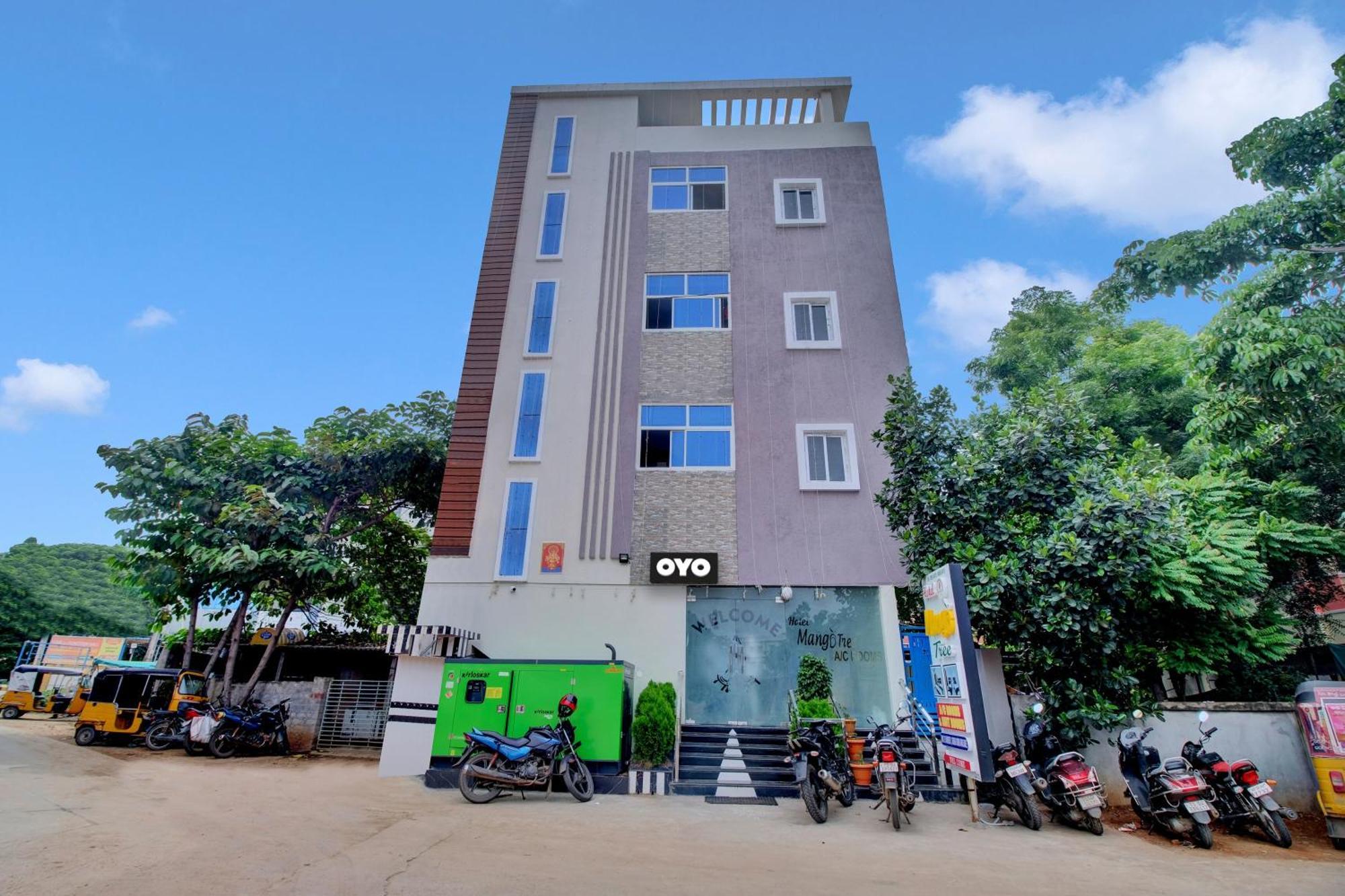 Collection O Hotel Mango Tree Khammam Exterior photo